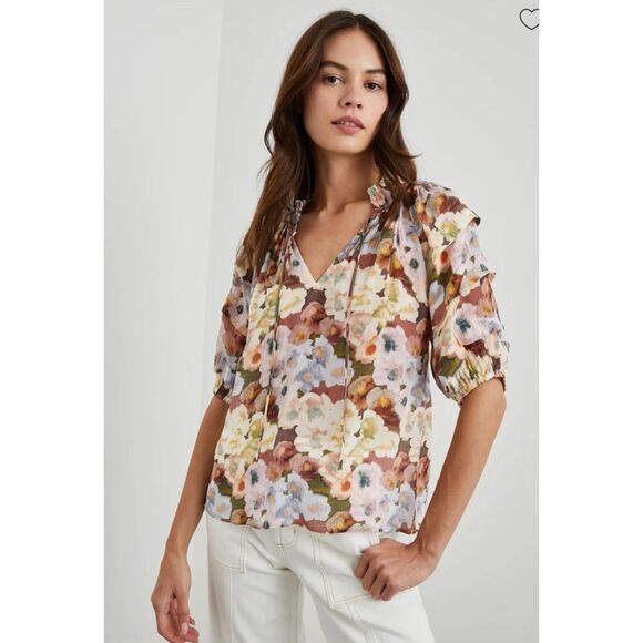 Rails Paris Painted Fall Floral V-Neck Blouse
Puff Sleeve Lace Tie V-neck Size S - Picture 1 of 10